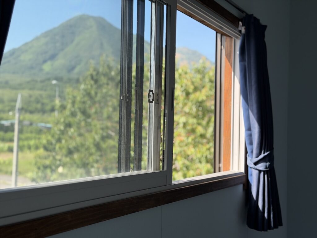 寝室６－４